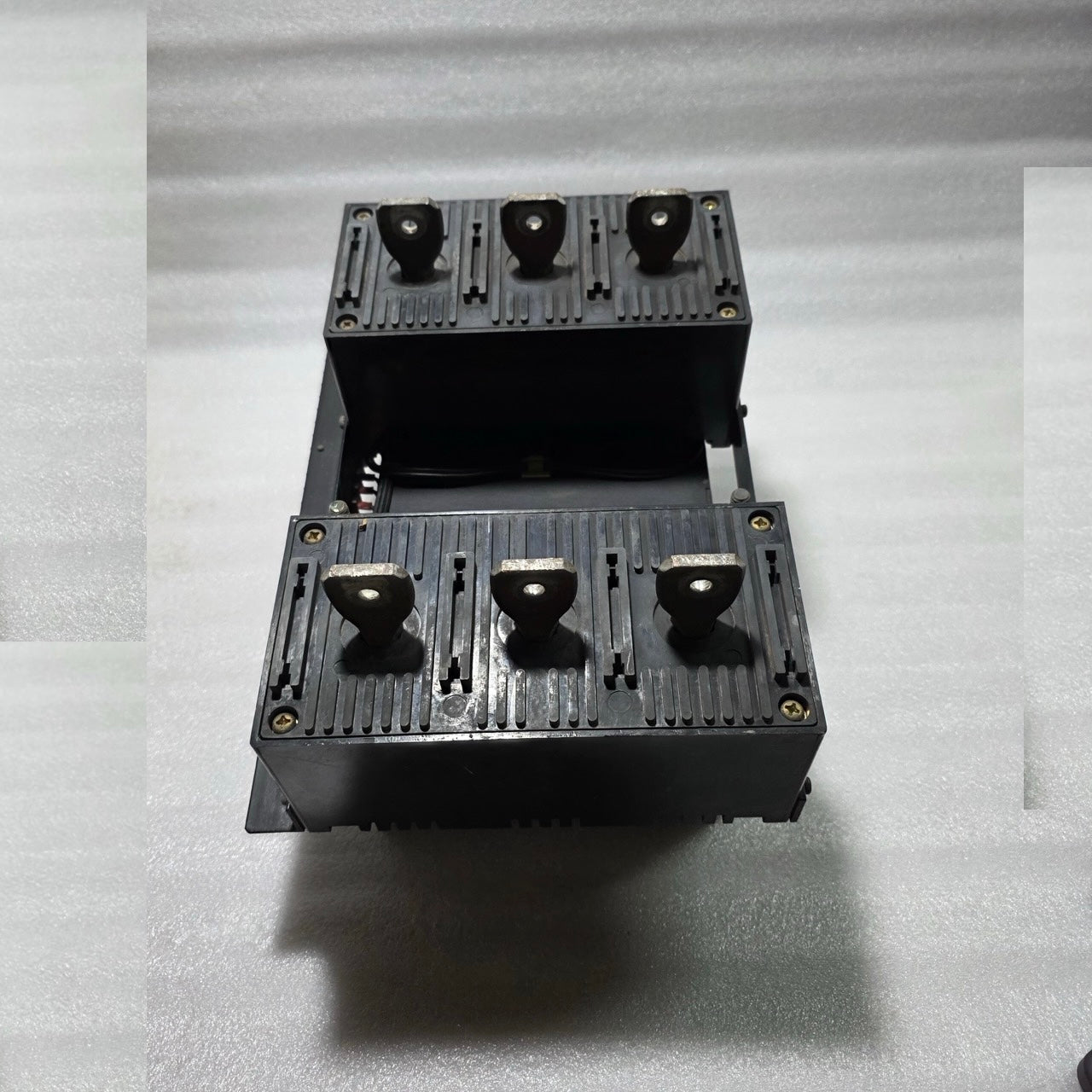 MITSUBISHI ABE 203-S AIR CIRCUIT BREAKER 104 A