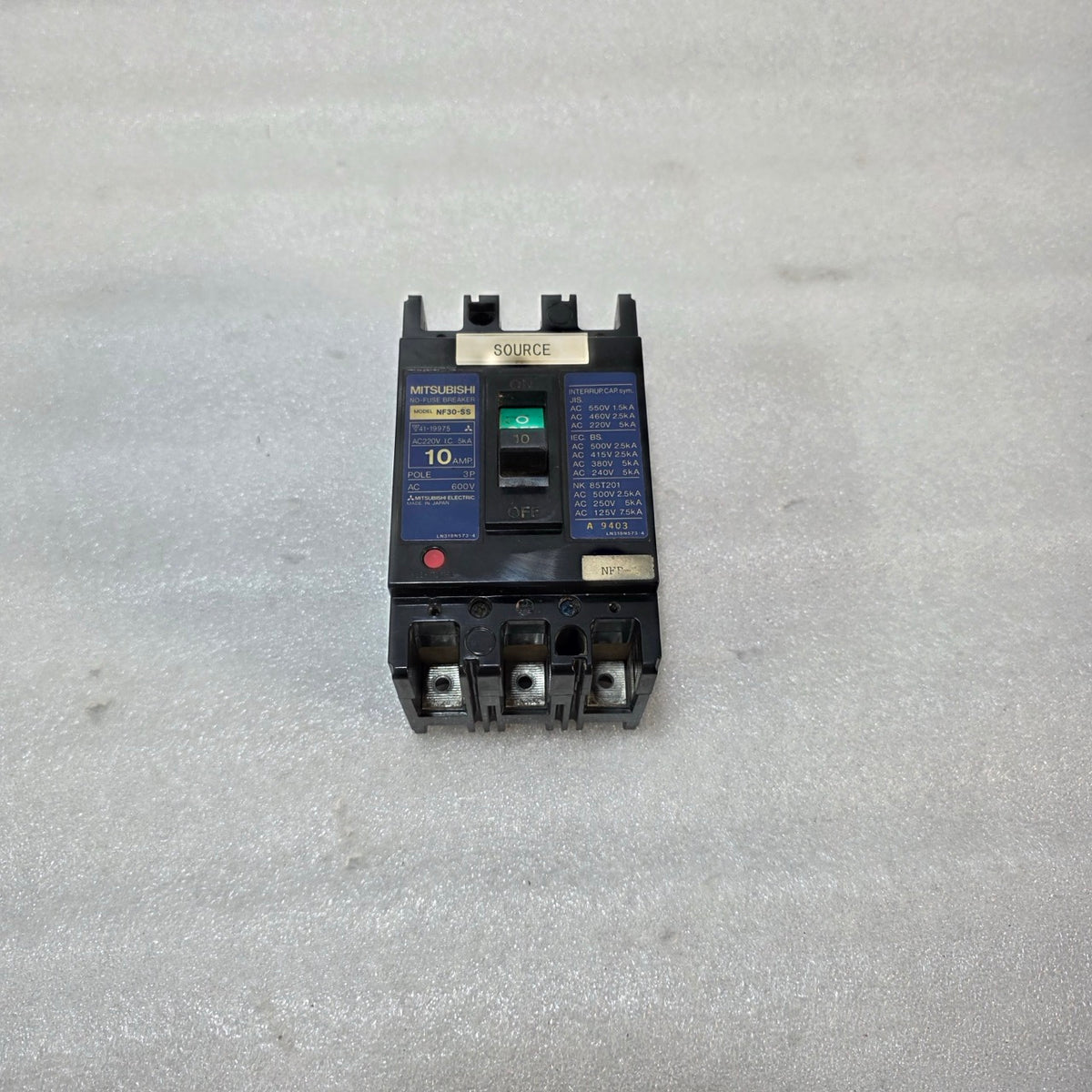 MITSUBISHI NF30-SS 3-POLE CIRCUIT BREAKER 10A