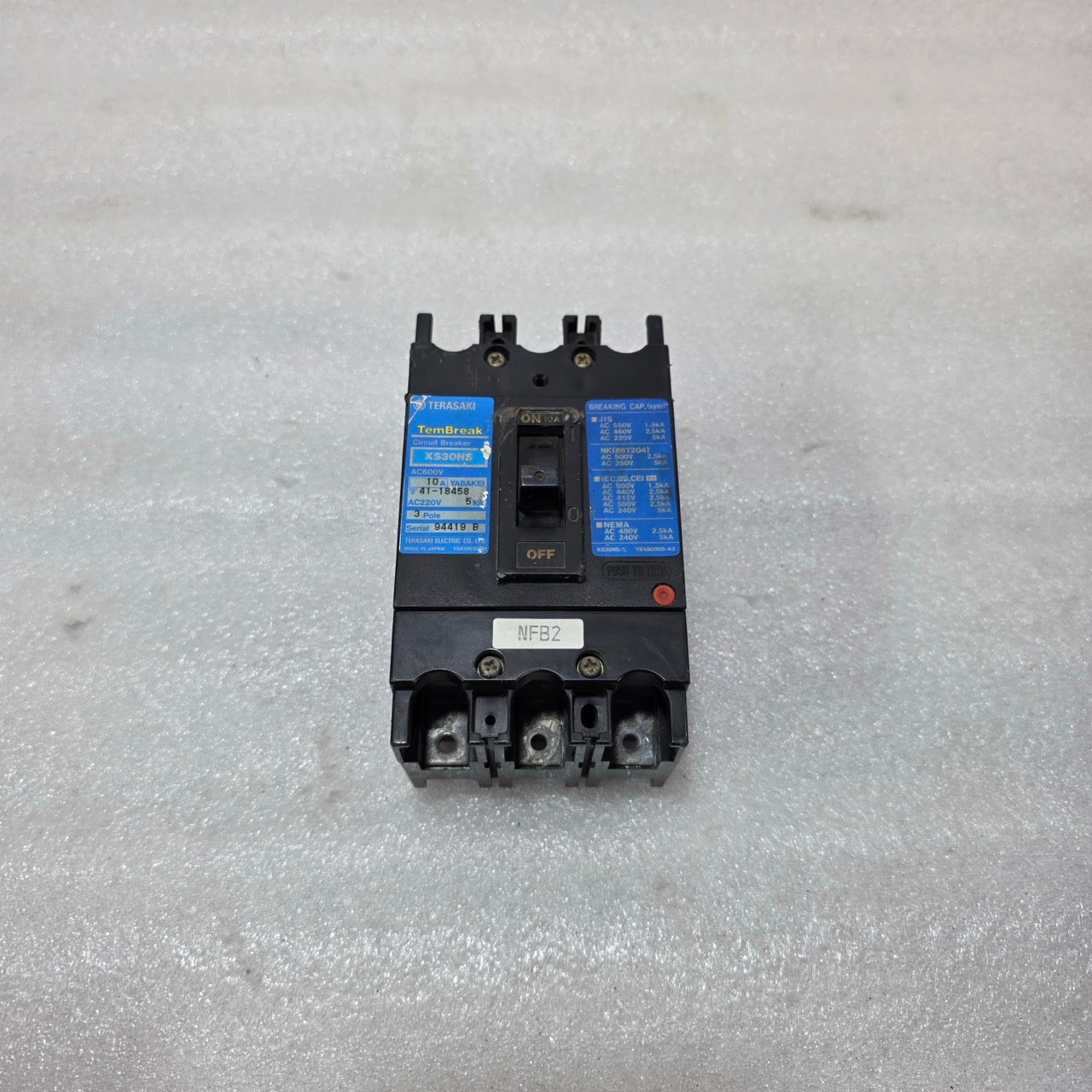 TERASAKI XS30NS 3-POLE CIRCUIT BREAKER 10A