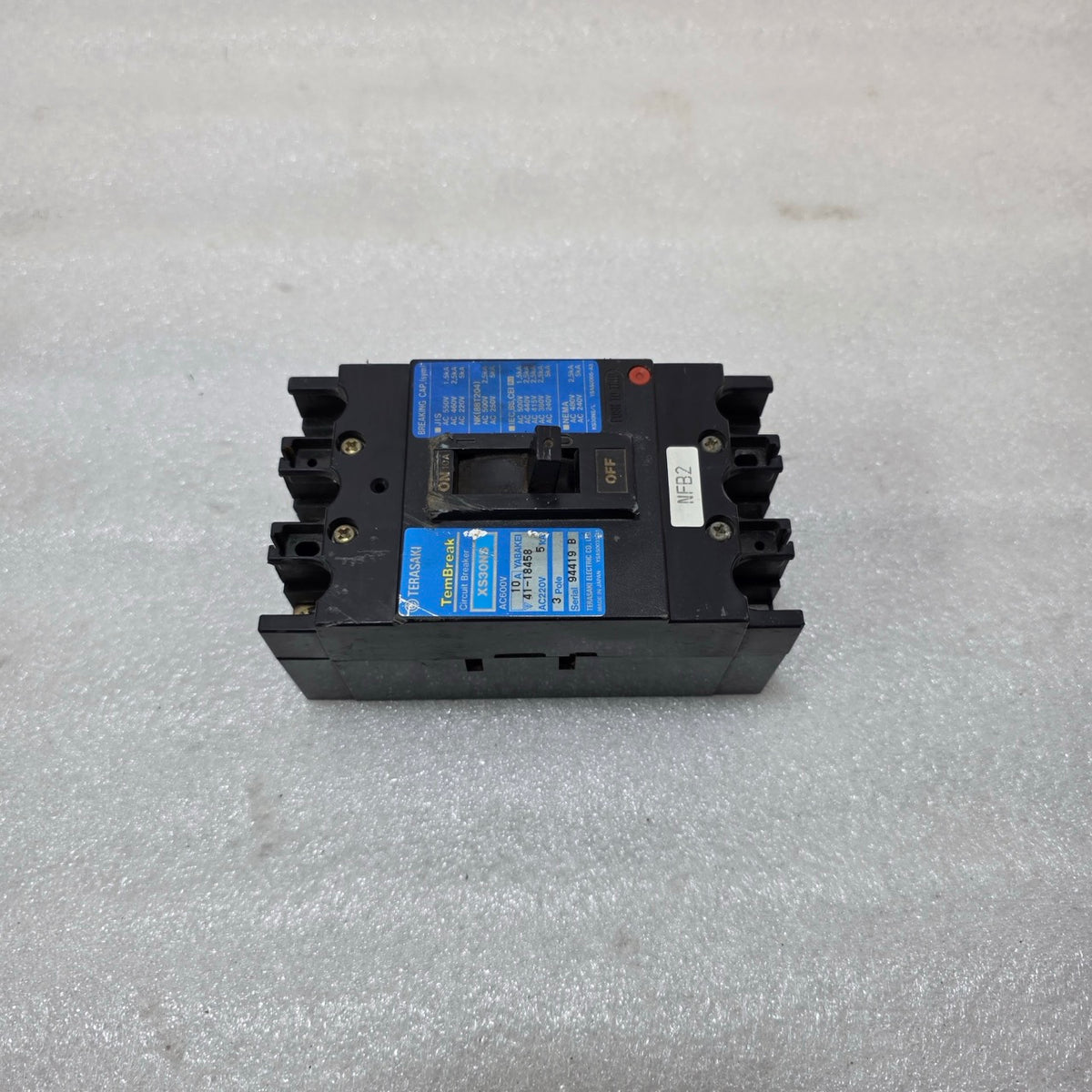 TERASAKI XS30NS 3-POLE CIRCUIT BREAKER 10A