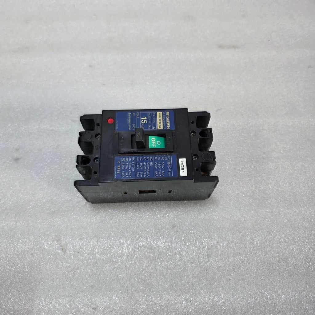 MITSUBISHI NF30-SS 3-POLE CIRCUIT BREAKER 15A