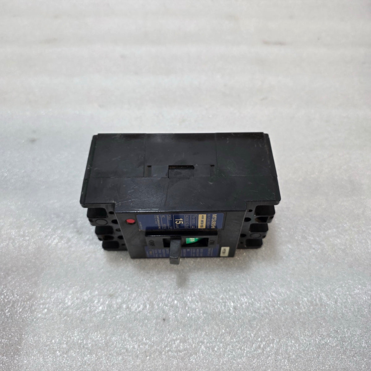 MITSUBISHI NF30-SS 3-POLE CIRCUIT BREAKER 15A