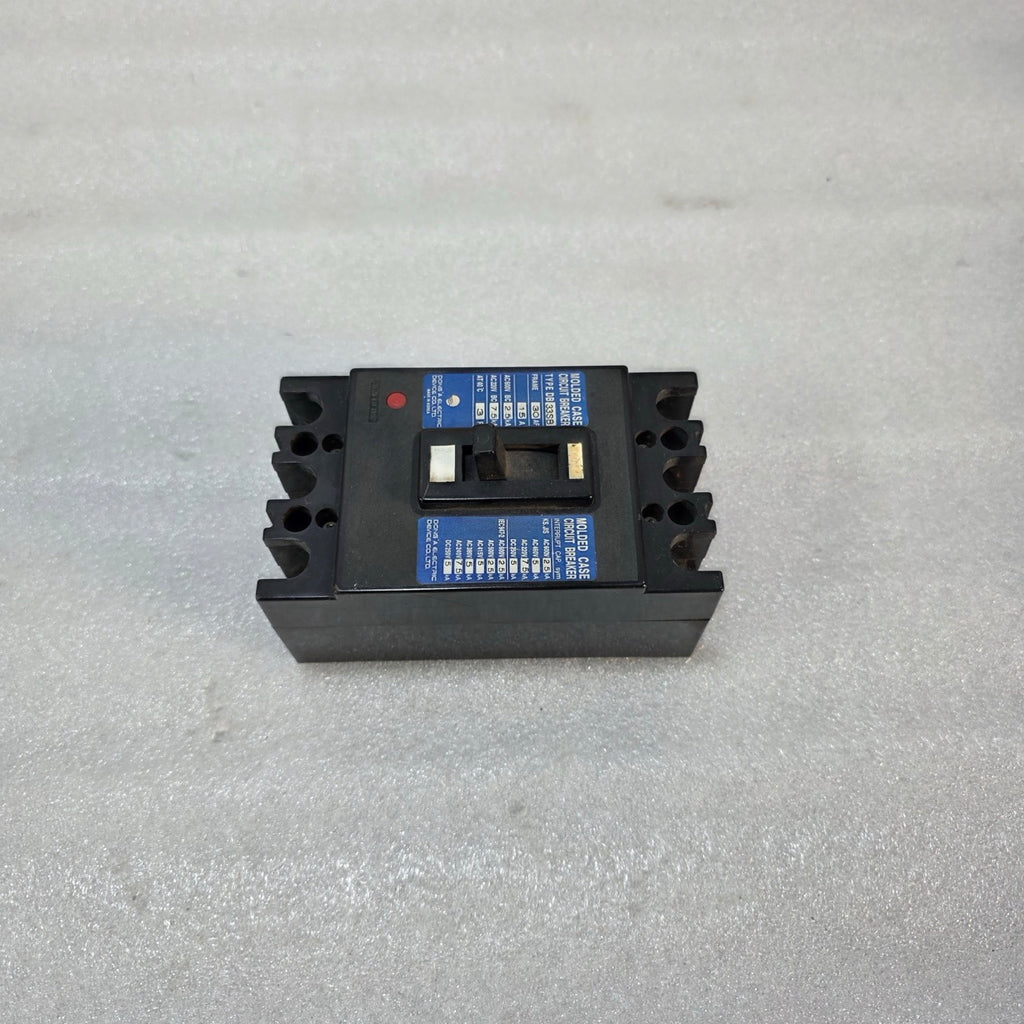 DONG DB 33SB 3-POLE CIRCUIT BREAKER 15A