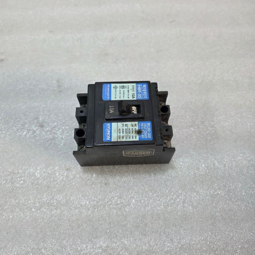 HYUNDAI HBE-33 3-POLE CIRCUIT BREAKER 10A