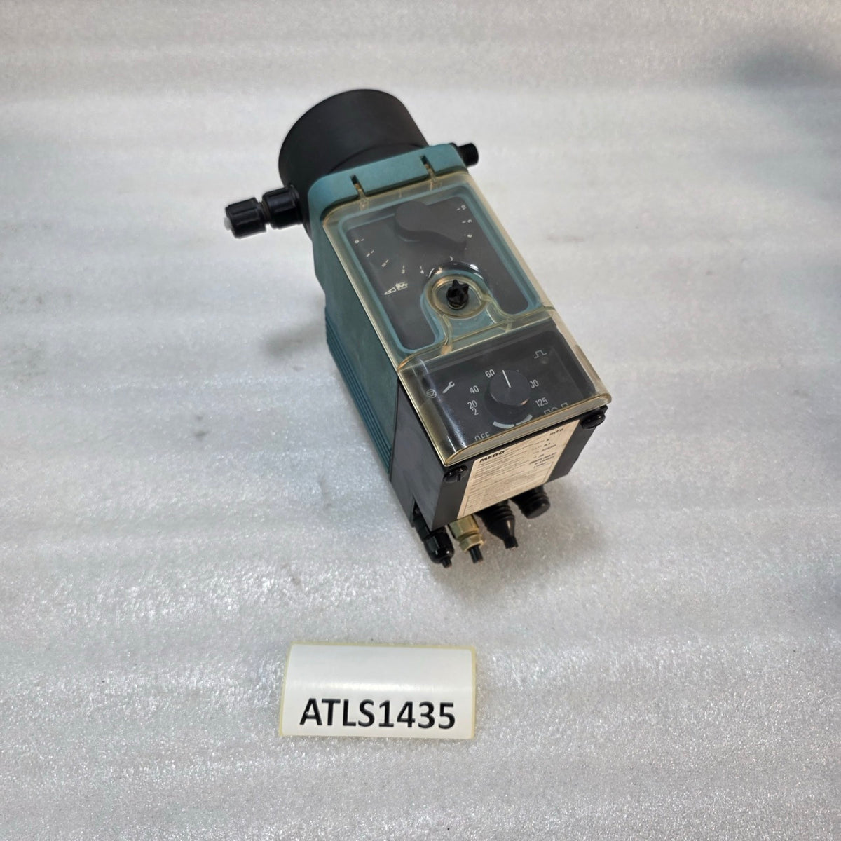 MEDO 10/FR LINEAR PISTON DOSING/METERING PUMP 220V 17985