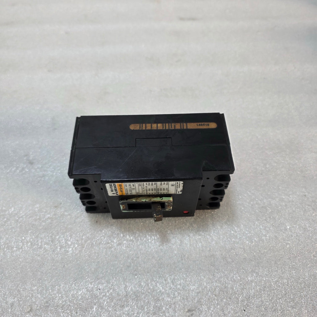 3 UNIT X MITSUBISHI NF30-SB 3 POLE CIRCUIT BREAKER 15A X LOT OF 3 UNIT