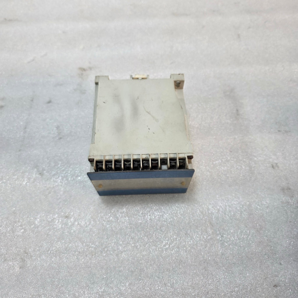 SELCO T2000-00 REVERSE POWER RELAY 220-240VAC 5A