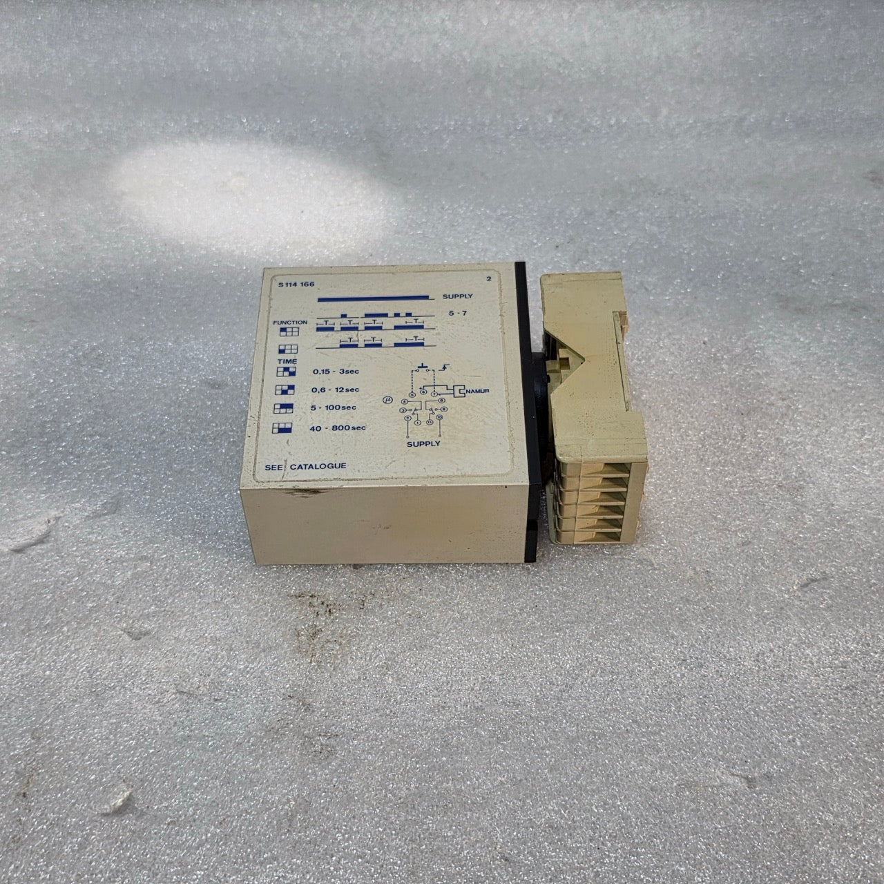 ELECTROMATIC S 114166 230 PULSE CONTINUITY TIMER 195–265 VAC