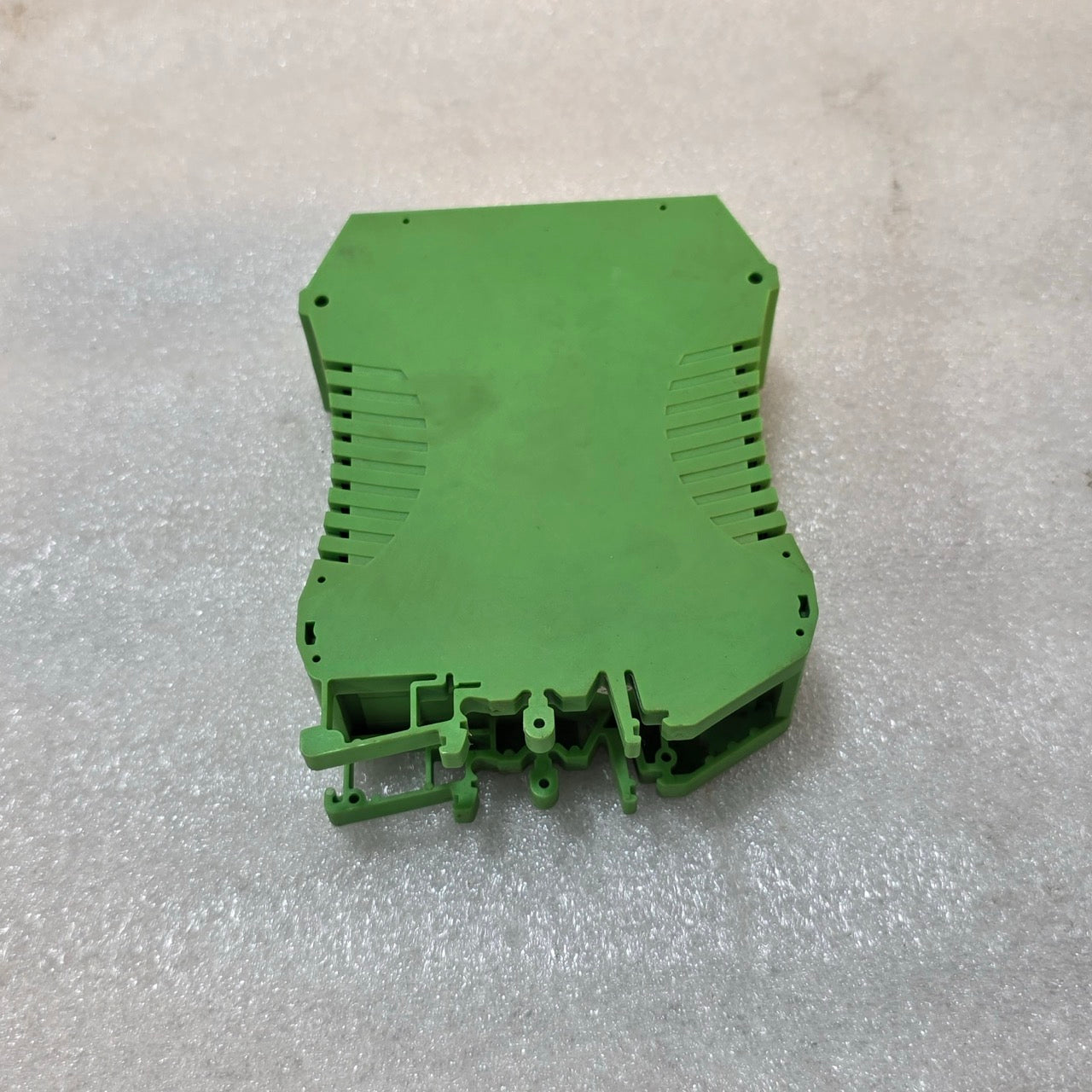 RELIANCE REBTT-220VAC-2Z-A SWITCHING-ON DELAY RELAY 220V AC