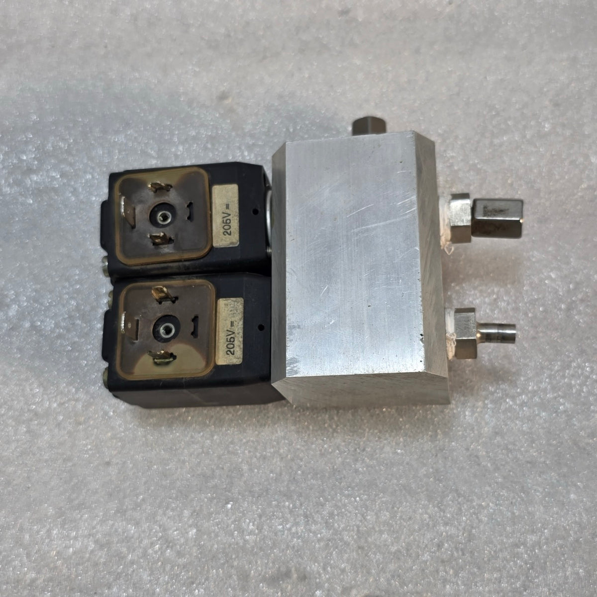 BUSCHJOST 8368130.8051 SOLENOID COIL 230 VAC
