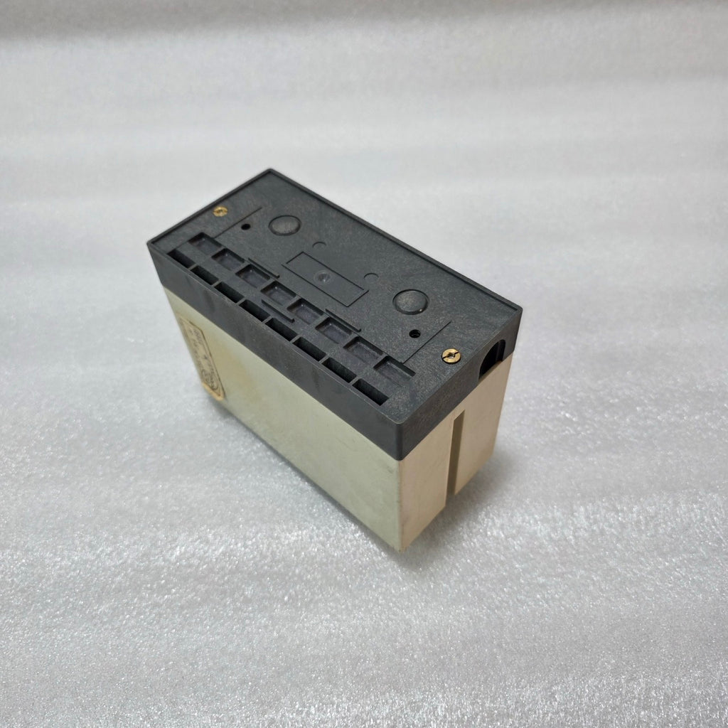 FLÄKT ZIO SPEED MONITOR RELAY 110-220VAC V4530722-A