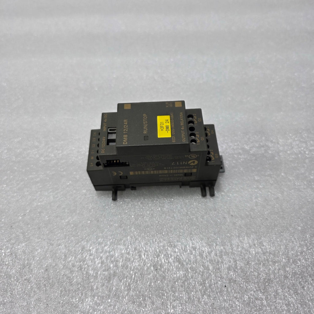 SIEMENS LOGO! DM8 12/24R 6ED1 055-1MB00-0BA1 DIGITAL INPUT/OUTPUT EXTENSION MODU