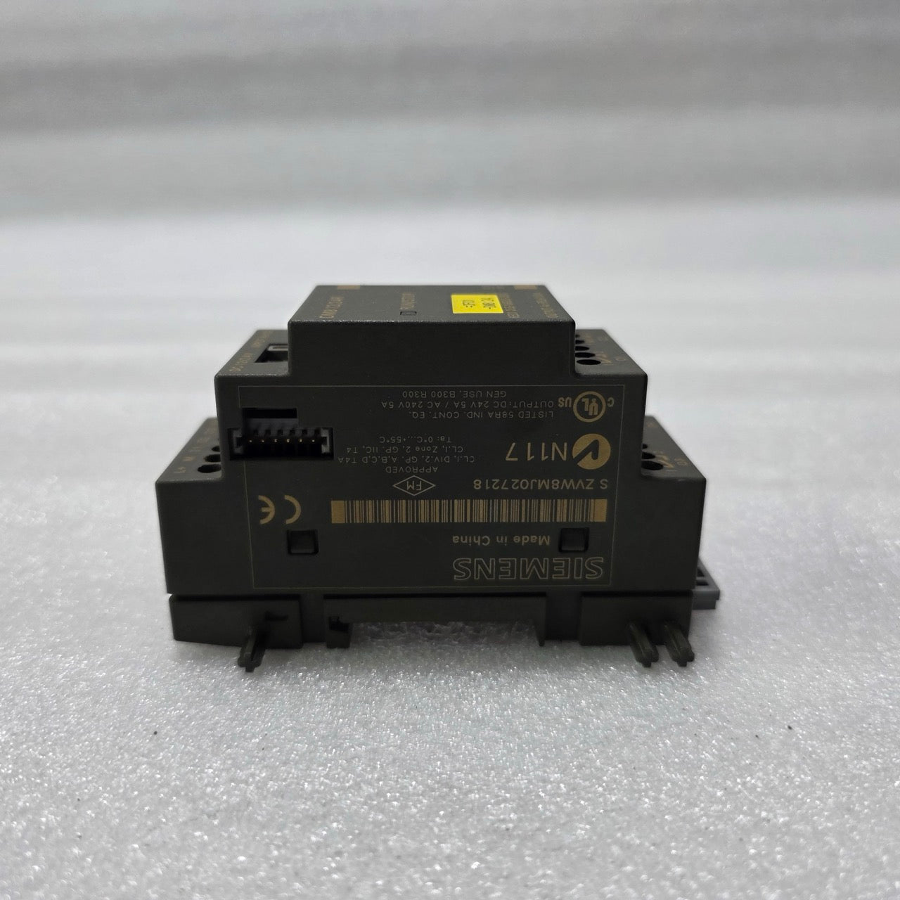 SIEMENS LOGO! DM8 12/24R 6ED1 055-1MB00-0BA1 DIGITAL INPUT/OUTPUT EXTENSION MODU