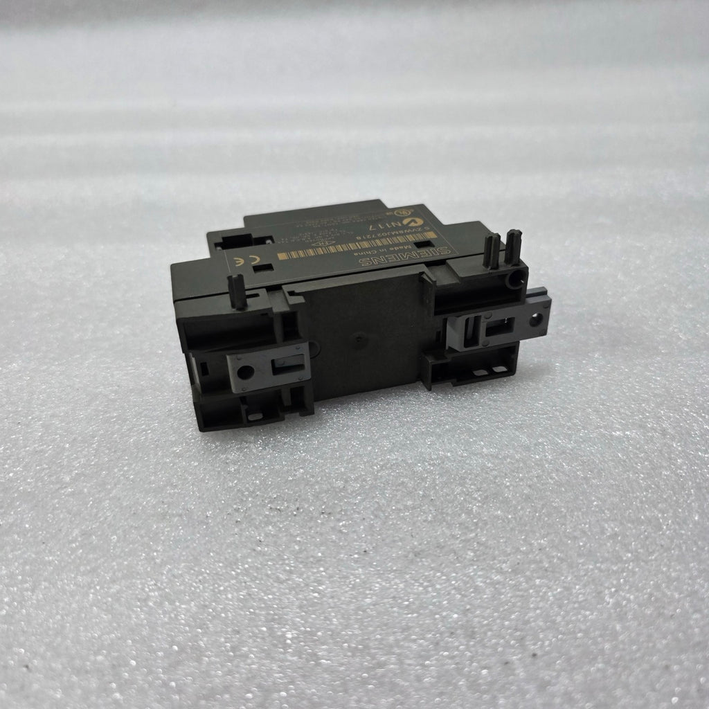 SIEMENS LOGO! DM8 12/24R 6ED1 055-1MB00-0BA1 DIGITAL INPUT/OUTPUT EXTENSION MODU