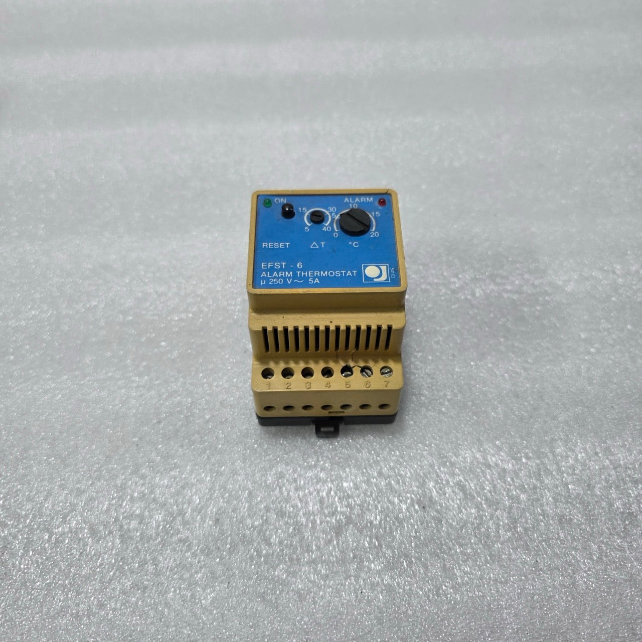 OJ ELECTRONICS EFST-6-.221 ALARM THERMOSTAT RELAY