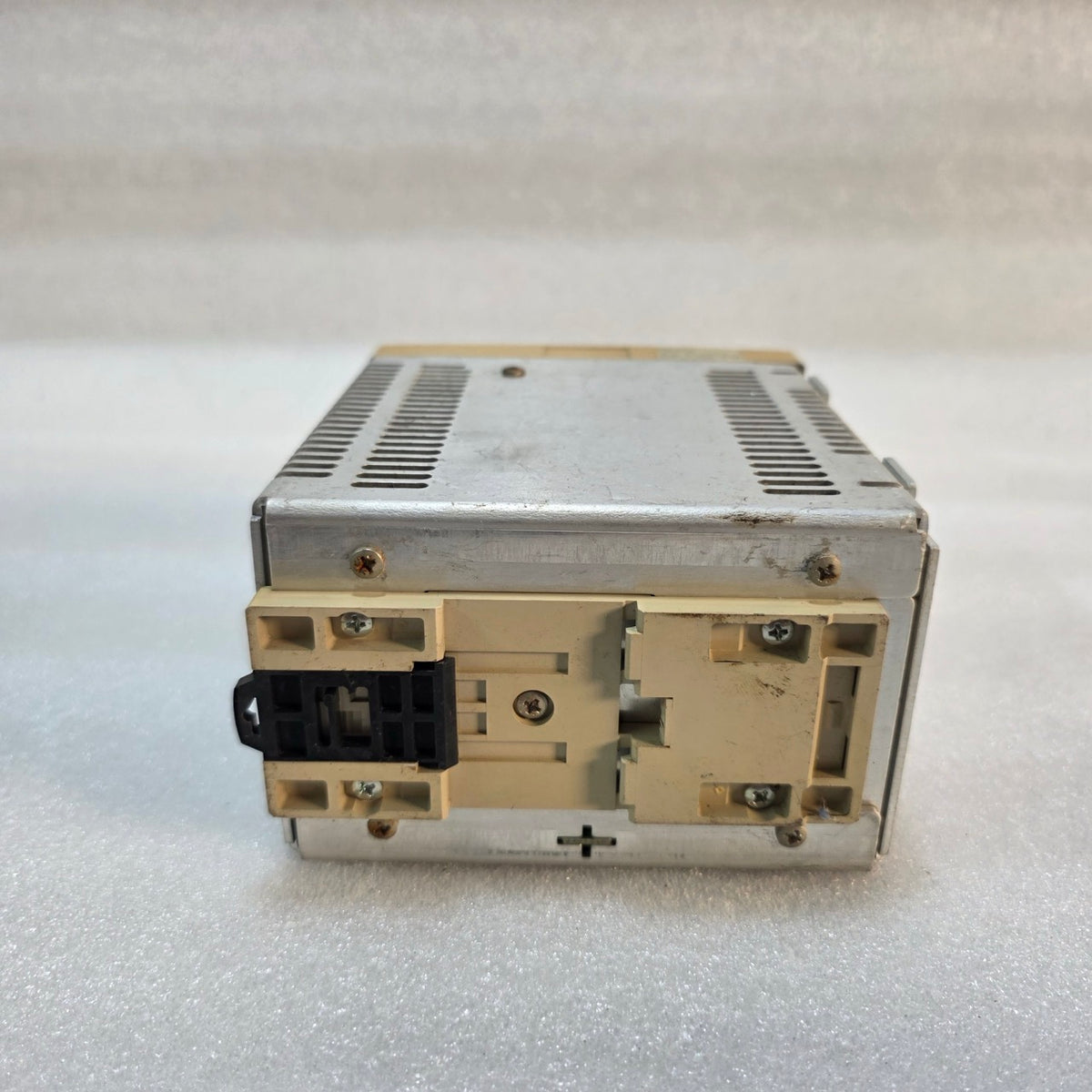 IDEC PS5R-SG24 POWER SUPPLY