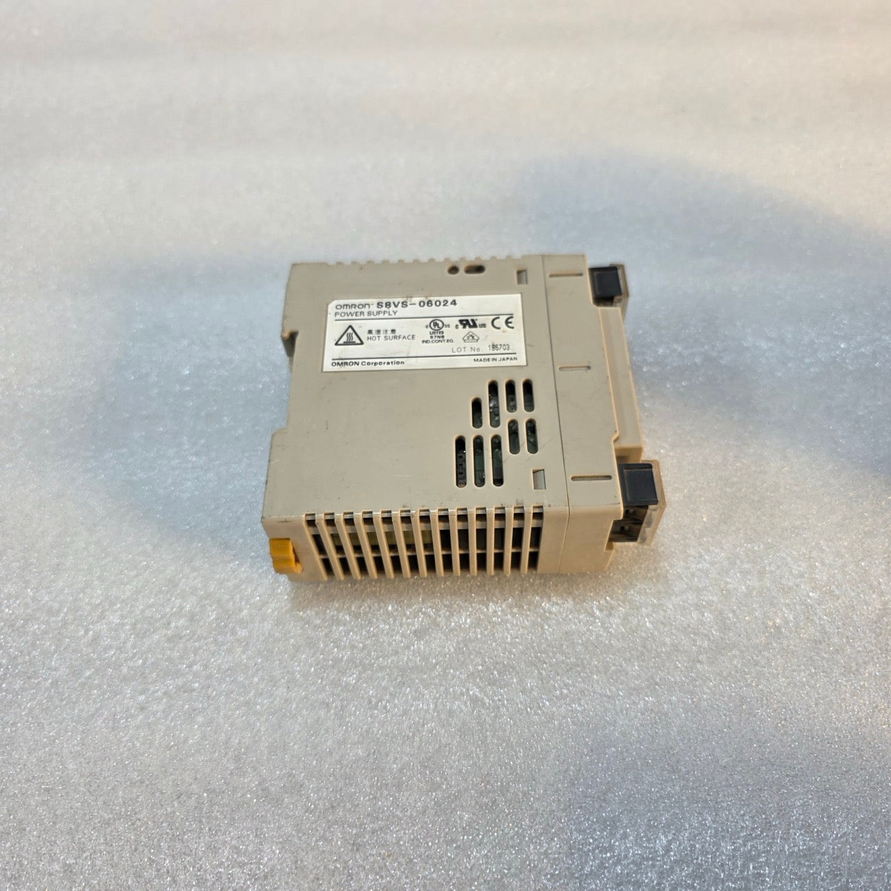 OMRON S8VS-06024 INDUSTRIAL SWITCHING POWER SUPPLY