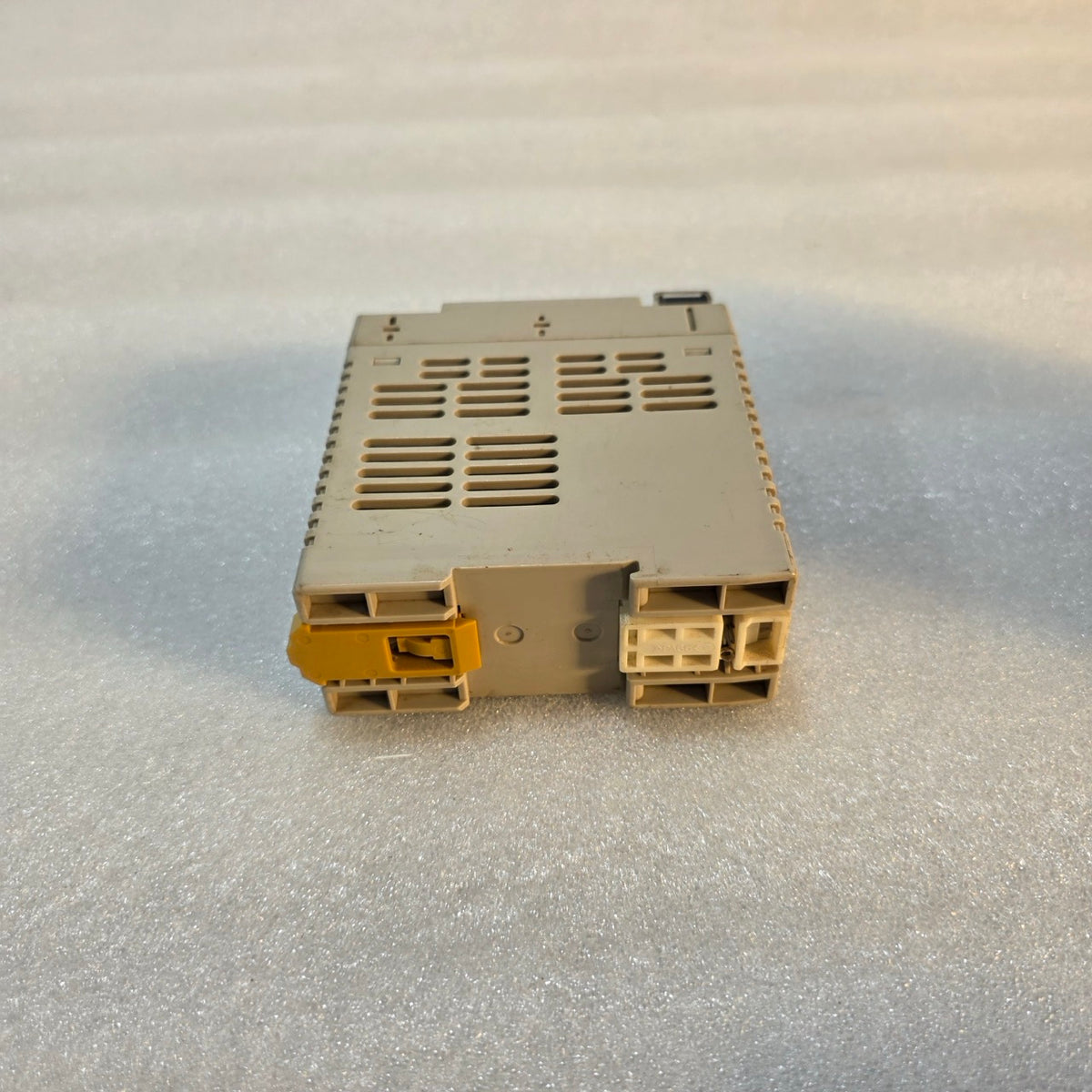 OMRON S8VS-06024 INDUSTRIAL SWITCHING POWER SUPPLY