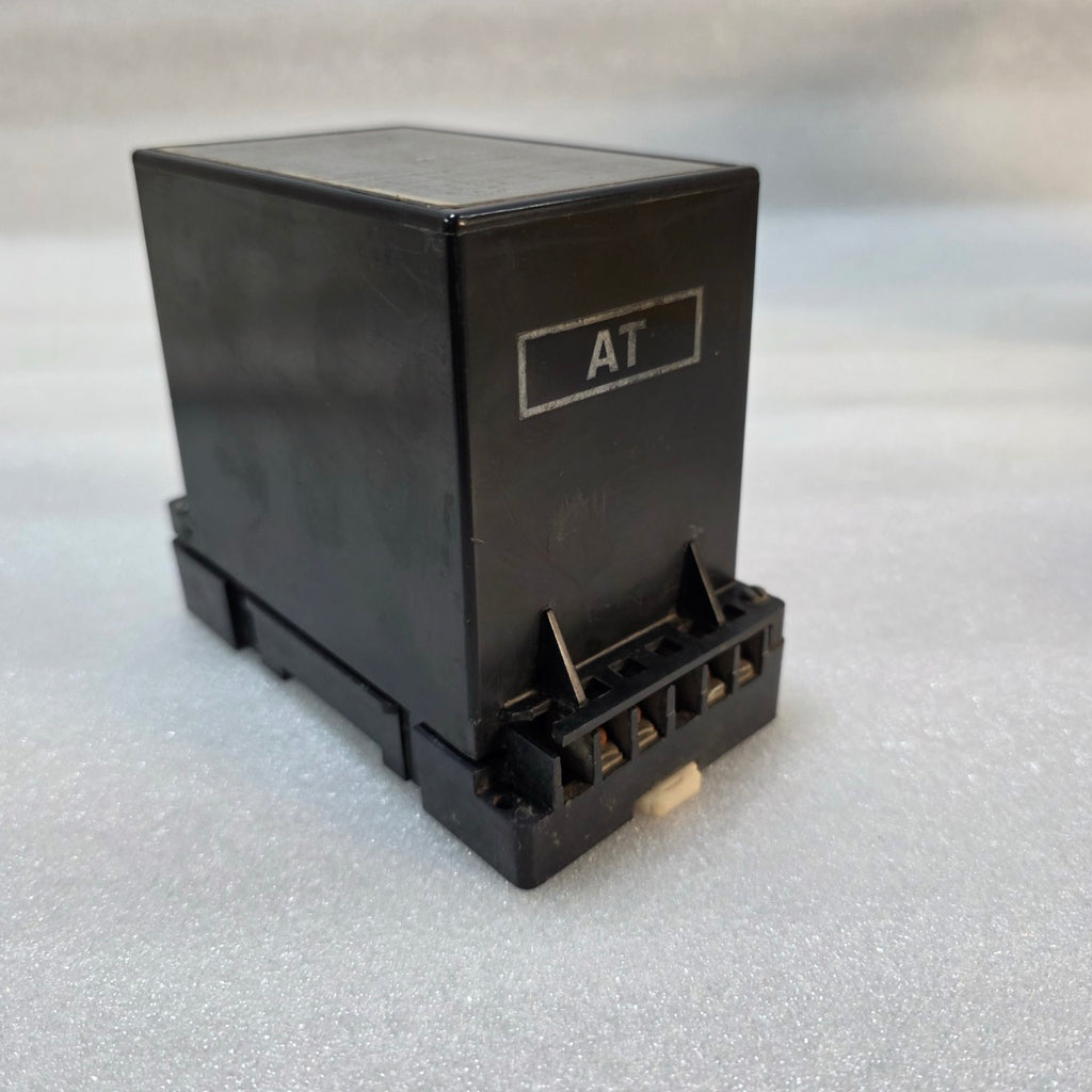 AE 5/02/109833/14 AC CURRENT TRANSDUCER IS12784 240VAC
