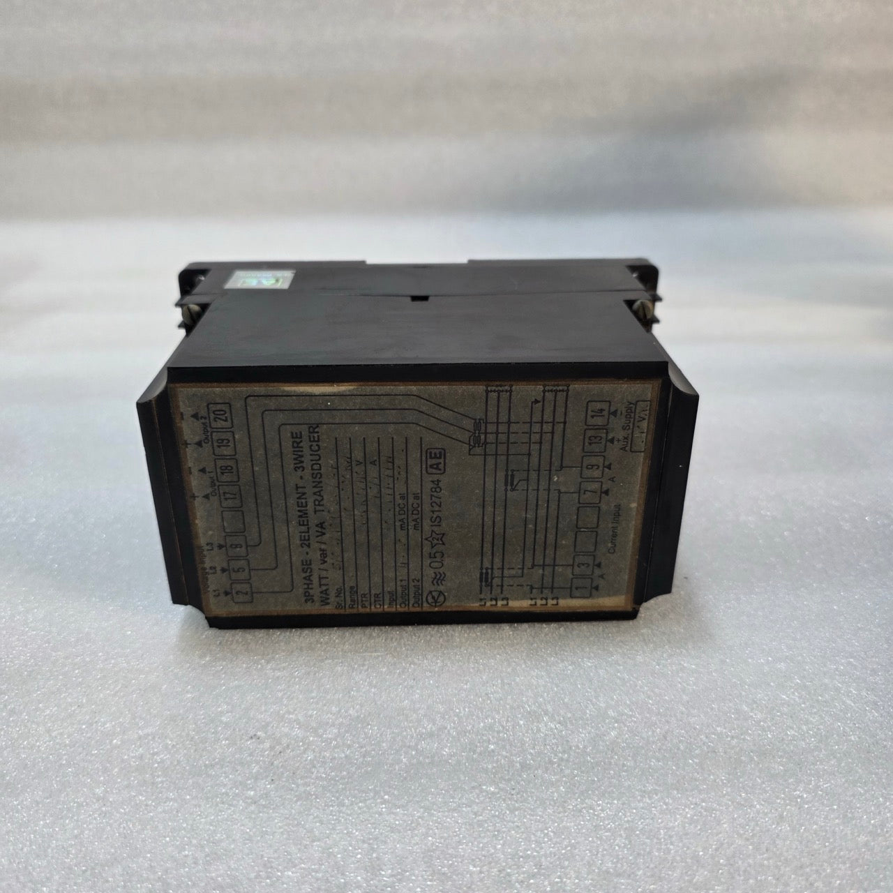 AE 3-PHASE, 2-ELEMENT, 3-WIRE WATT / VAR / VA TRANSDUCER