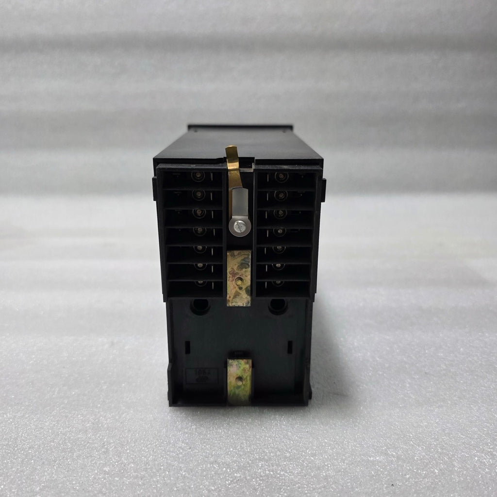 CENTRA-BÜRKLE CRS 3 ELECTRONIC SIGNAL CONVERTER 24V HONEYWELL