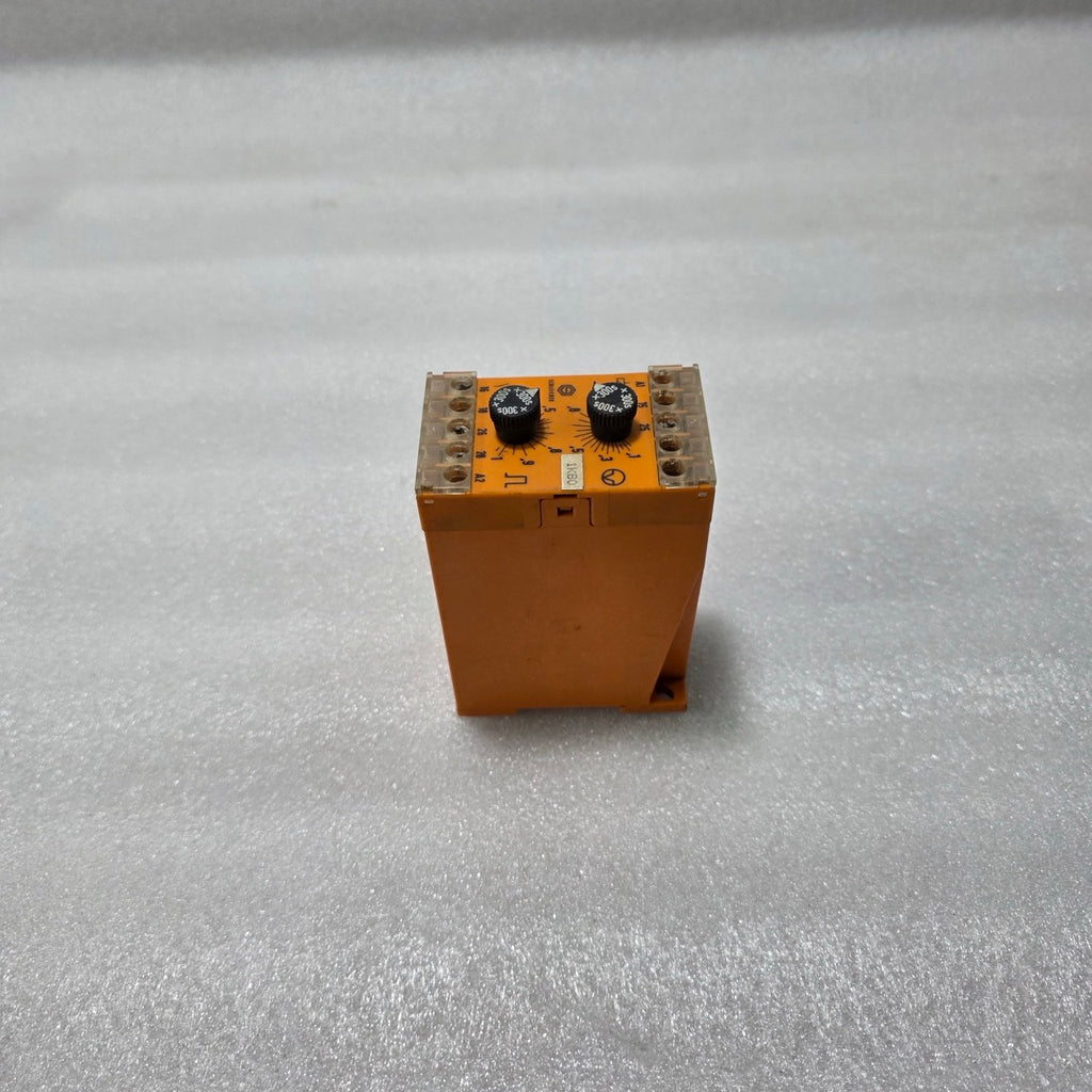 SCHLEICHER SPT52 TIME DELAY RELAY 110–127 VAC 11307542