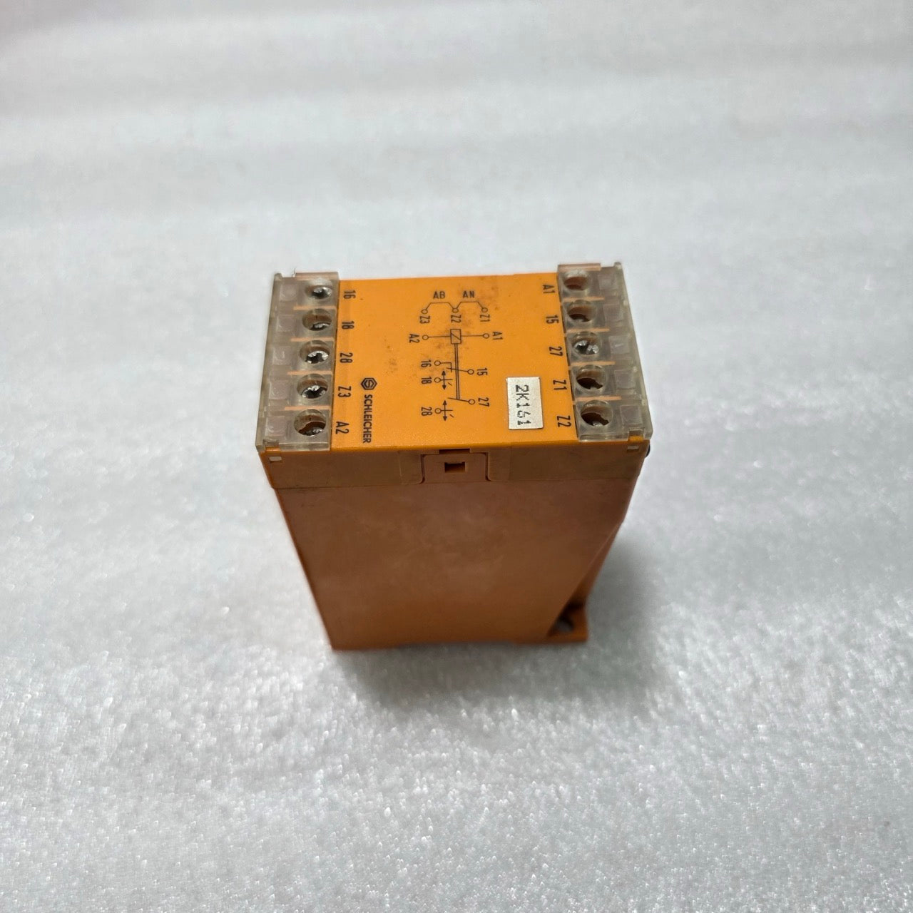 SCHLEICHER SSY12 ELECTRONIC INTERVAL TIME RELAY 110–127 VAC 1330756-466