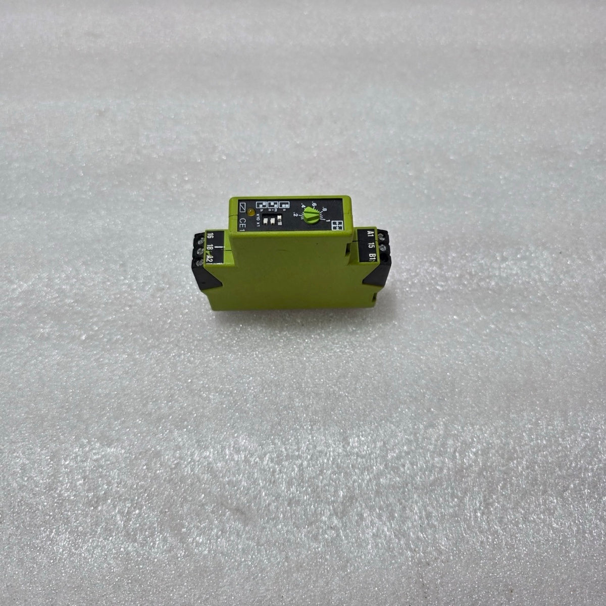 TELE CE1 MULTIFUNCTION TIME DELAY RELAY 24 – 240 V AC/DC