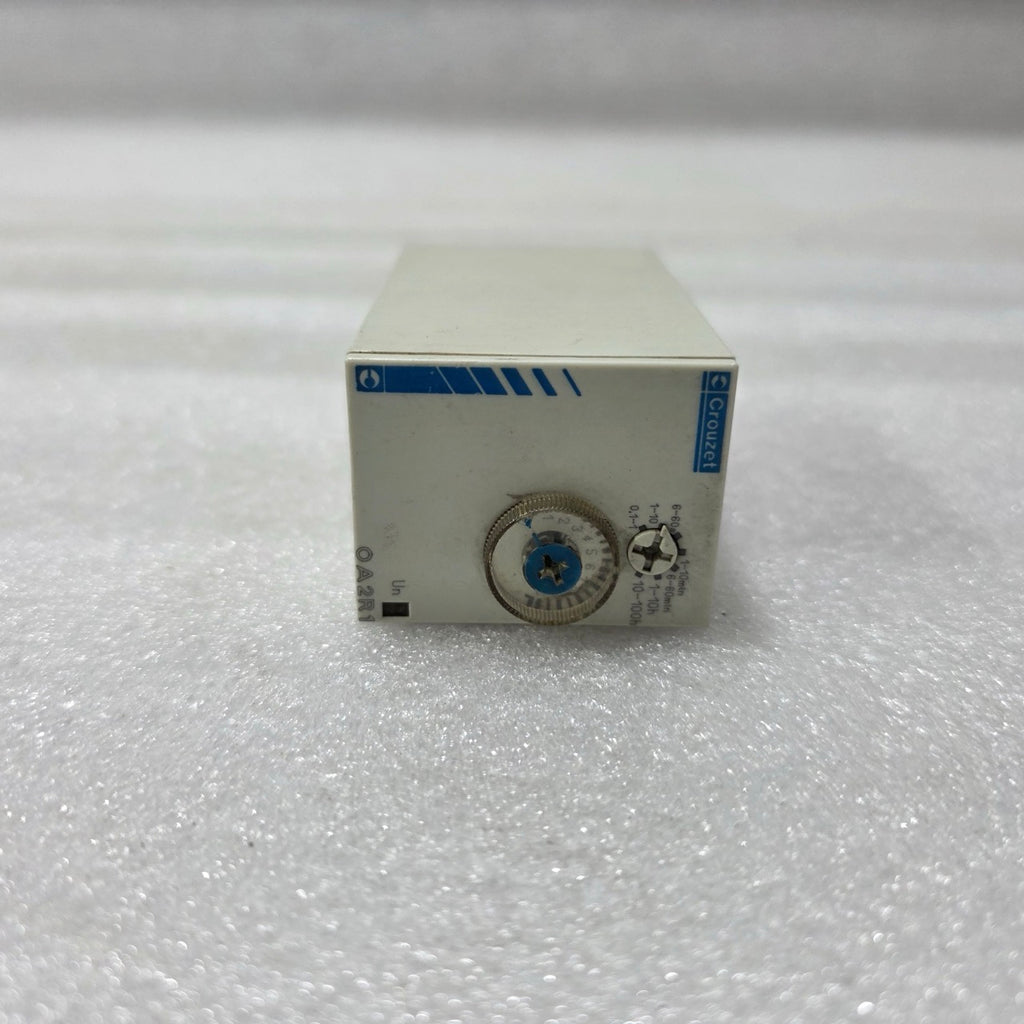 CROUZET OA2R1 MULTI-RANGE TIME DELAY RELAY 88867215 0.1S–100H 24–240V AC/DC