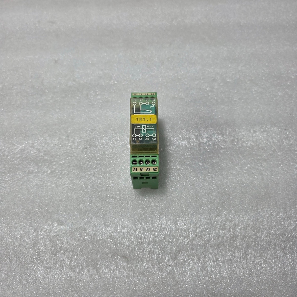 PHOENIX CONTACT EMG 22-REL/KSR-230/21 INTERFACE RELAY MODULE 2952855 230V AC/DC