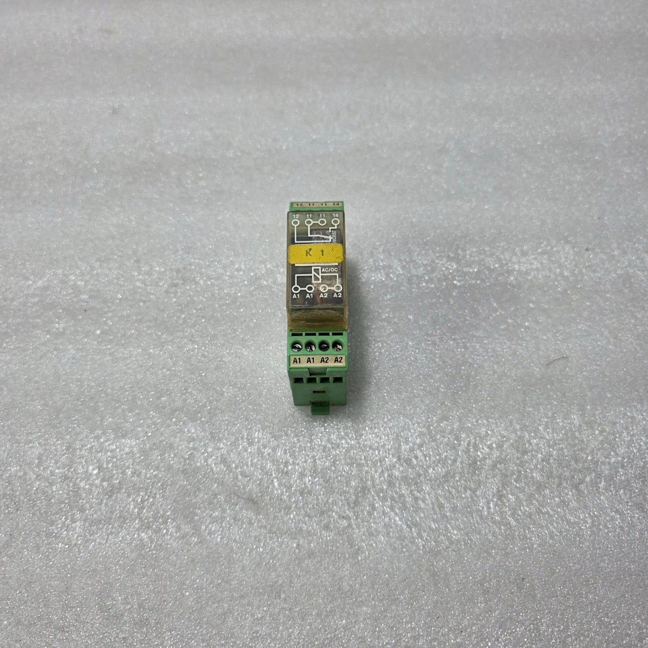 PHOENIX CONTACT EMG 22-REL/KSR-24/21 INTERFACE RELAY MODULE 24V DC 2951885
