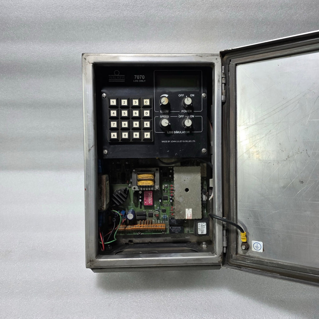 WALKER 7070 ELECTROMAGNETIC SPEED LOG CONTROL UNIT P303 MARINE NAVIGATION SYSTEM