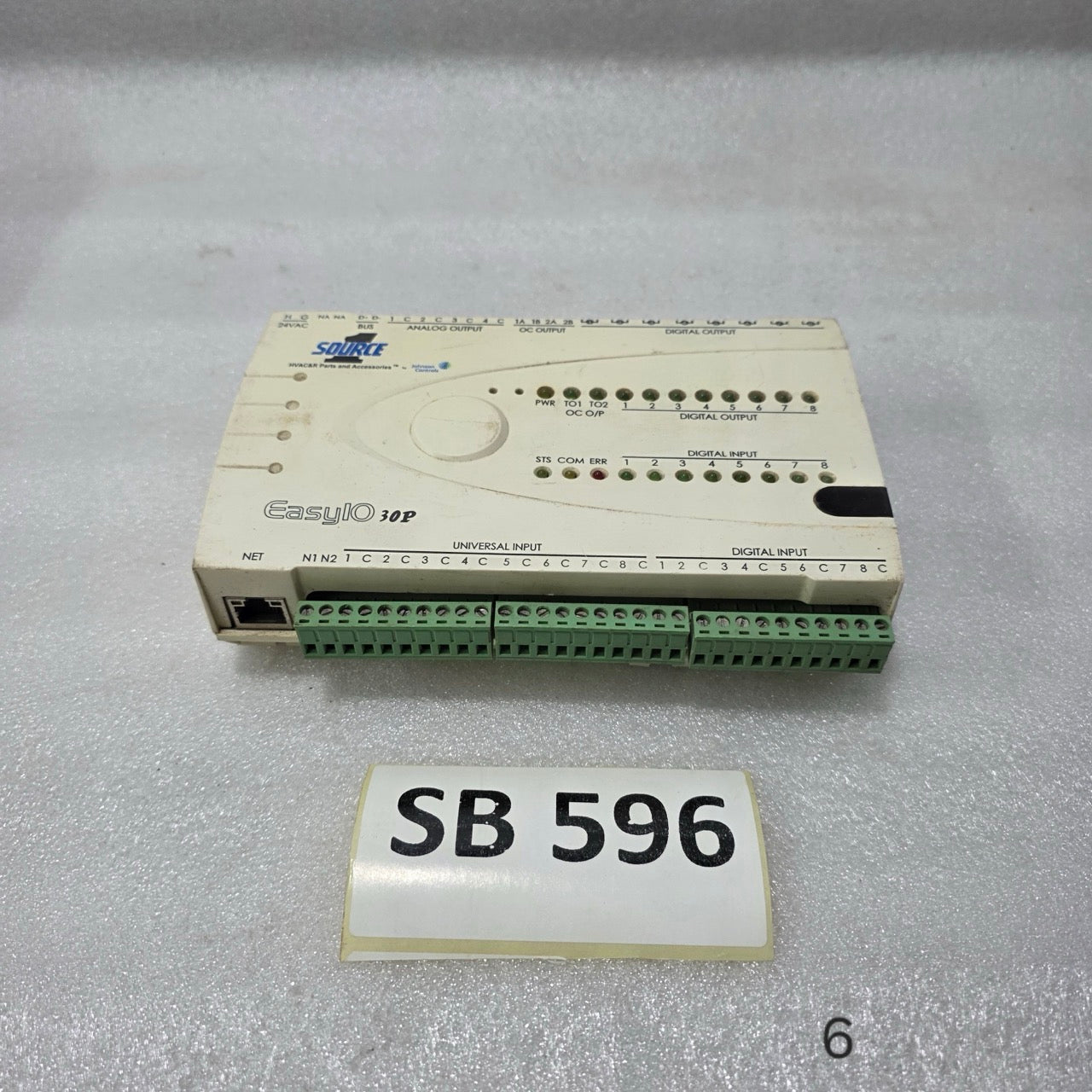 EASYIO 30P PROGRAMMABLE HVAC CONTROLLER WITH UNIVERSAL I/O 24 VAC