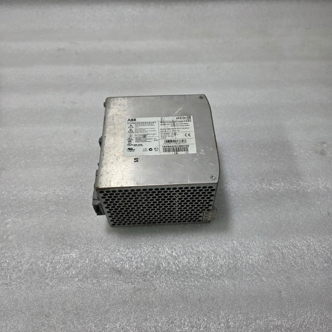 ABB CP-S 24/10.0 – SWITCH-MODE DIN-RAIL POWER SUPPLY, 24 V DC, 10 A 1SVR427015R0