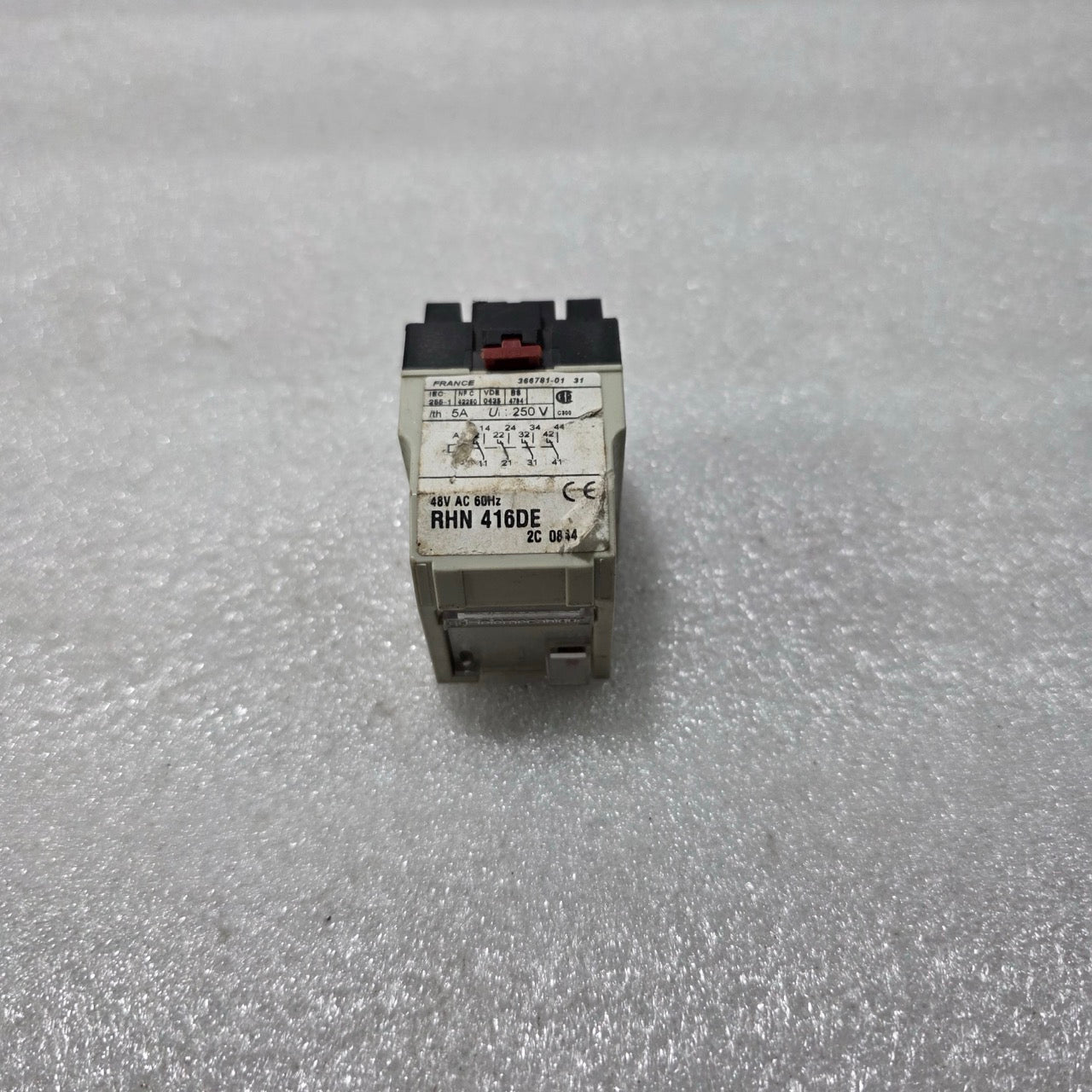 TELEMECANIQUE RHN 416DE INDUSTRIAL PLUG-IN CONTROL RELAY — 48 V AC COIL, 4PDT, 5