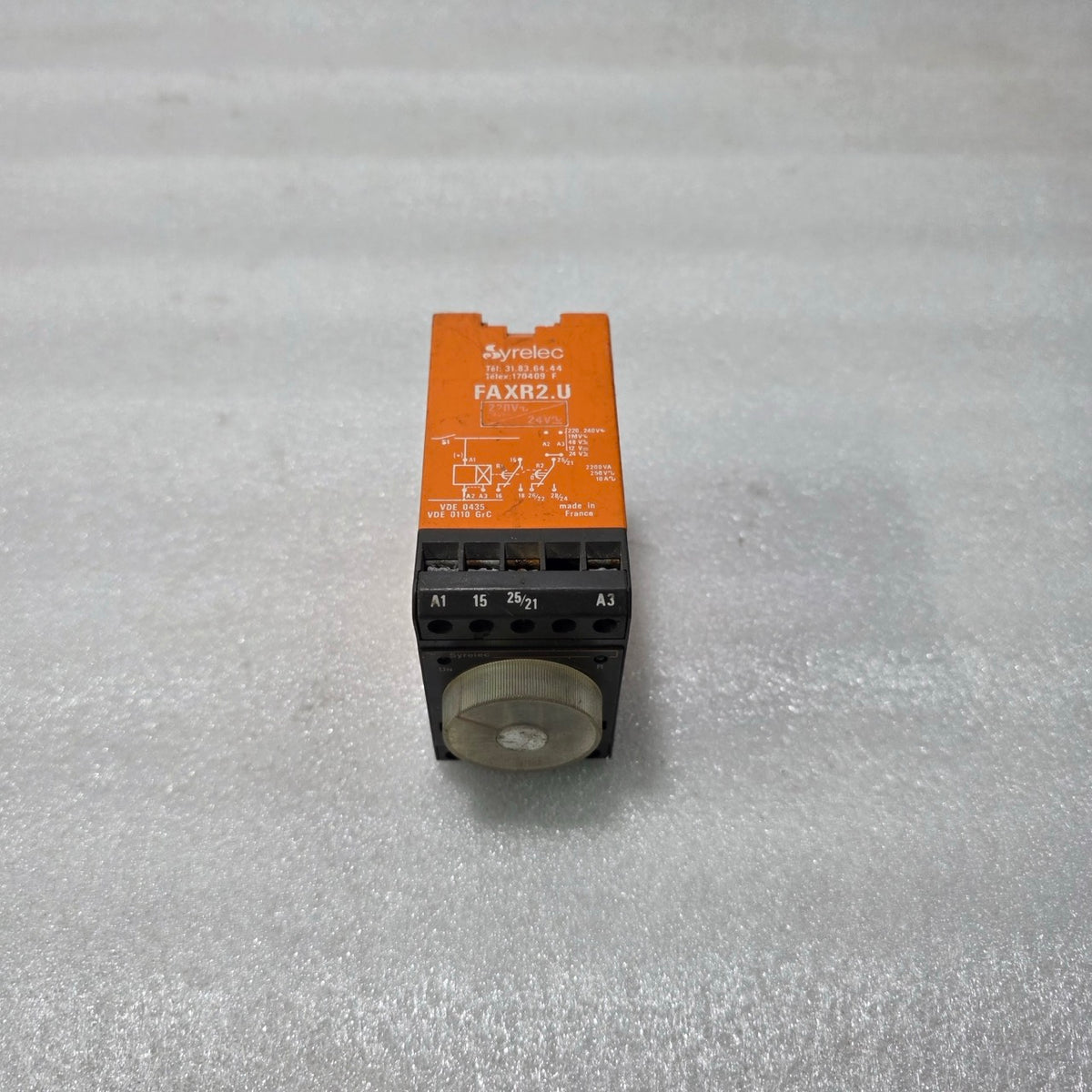 SYRELEC FAXR2.U TIME DELAY RELAY 220–240V AC 2 CHANGEOVER CONTACTS DIN RAIL MOUN