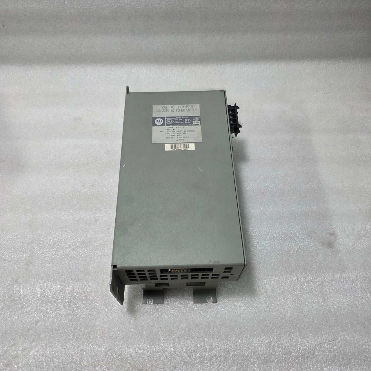 ALLEN-BRADLEY 1771-P7B PLC POWER SUPPLY 120/220V AC