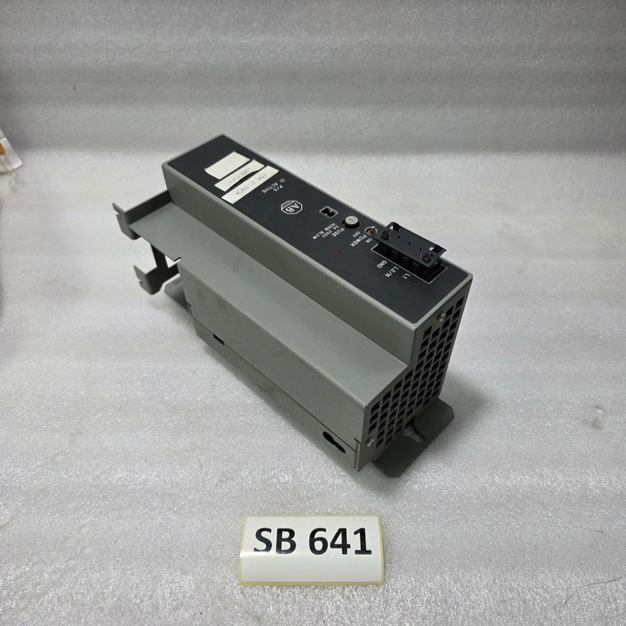 ALLEN-BRADLEY 1771-P7B PLC POWER SUPPLY 120/220V AC
