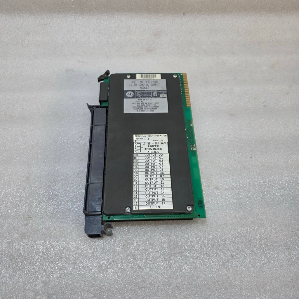 ALLEN-BRADLEY 1771-OA SERIES B AC OUTPUT MODULE | 120V AC | 8-CHANNEL PLC-5 I/O