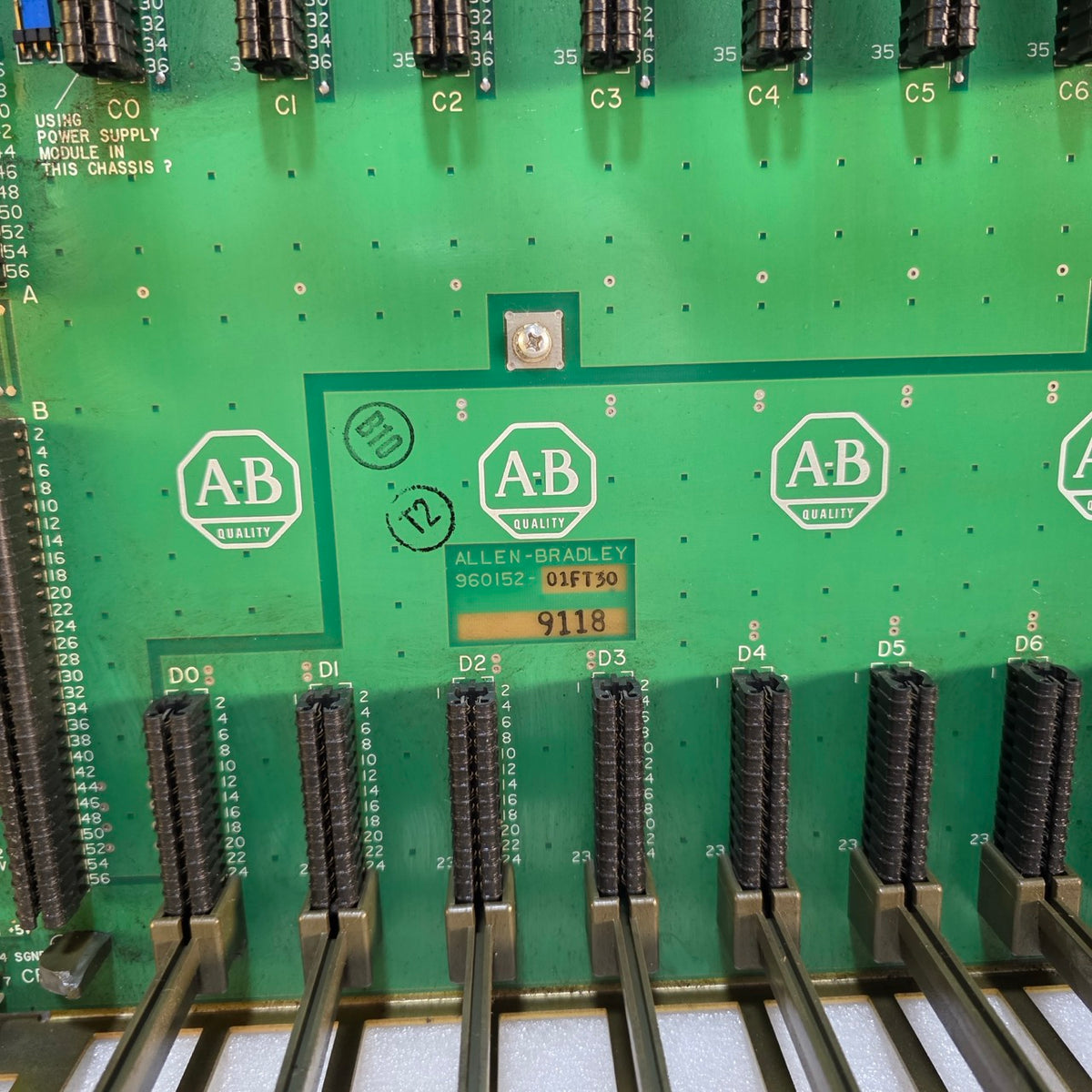 ALLEN-BRADLEY 1771-A4B 16-SLOT PLC I/O CHASSIS | 5V BACKPLANE 28A | PLC-5 SERIES