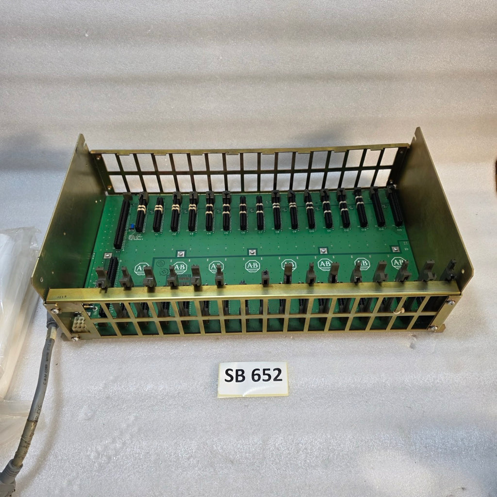 ALLEN-BRADLEY 1771-A4B 16-SLOT PLC I/O CHASSIS | 5V BACKPLANE 28A | PLC-5 SERIES