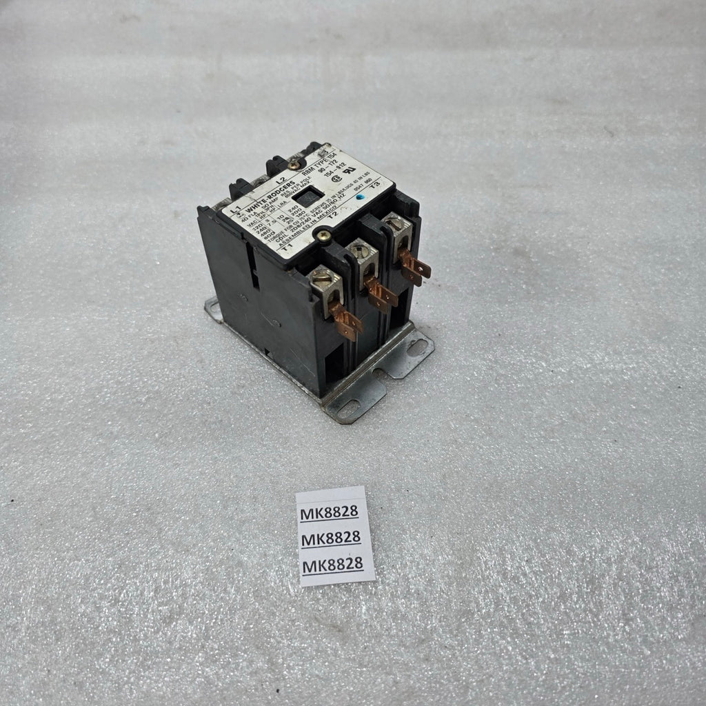 WHITE-RODGERS RBM TYPE 154 MOTOR STARTER / CONTACTOR 3-PHASE 600VAC 40 FLA 50 AM