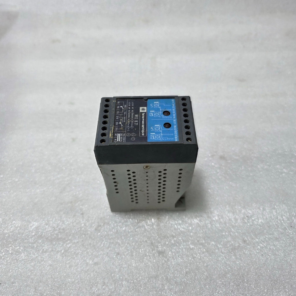 TELEMECANIQUE NY2 B21 INTRINSICALLY SAFE CONTROL RELAY MODULE | 110/220VAC 50/60
