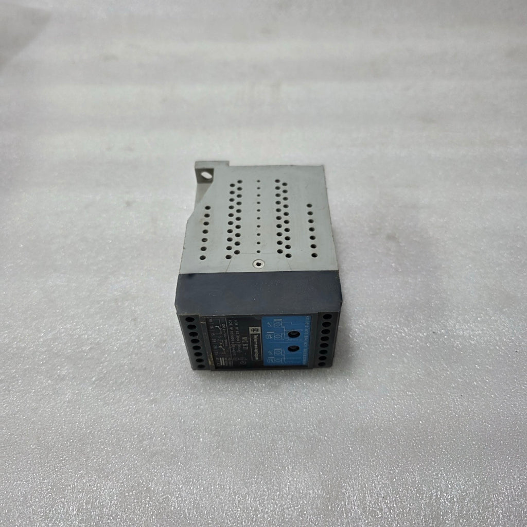 TELEMECANIQUE NY2 B21 INTRINSICALLY SAFE CONTROL RELAY MODULE | 110/220VAC 50/60