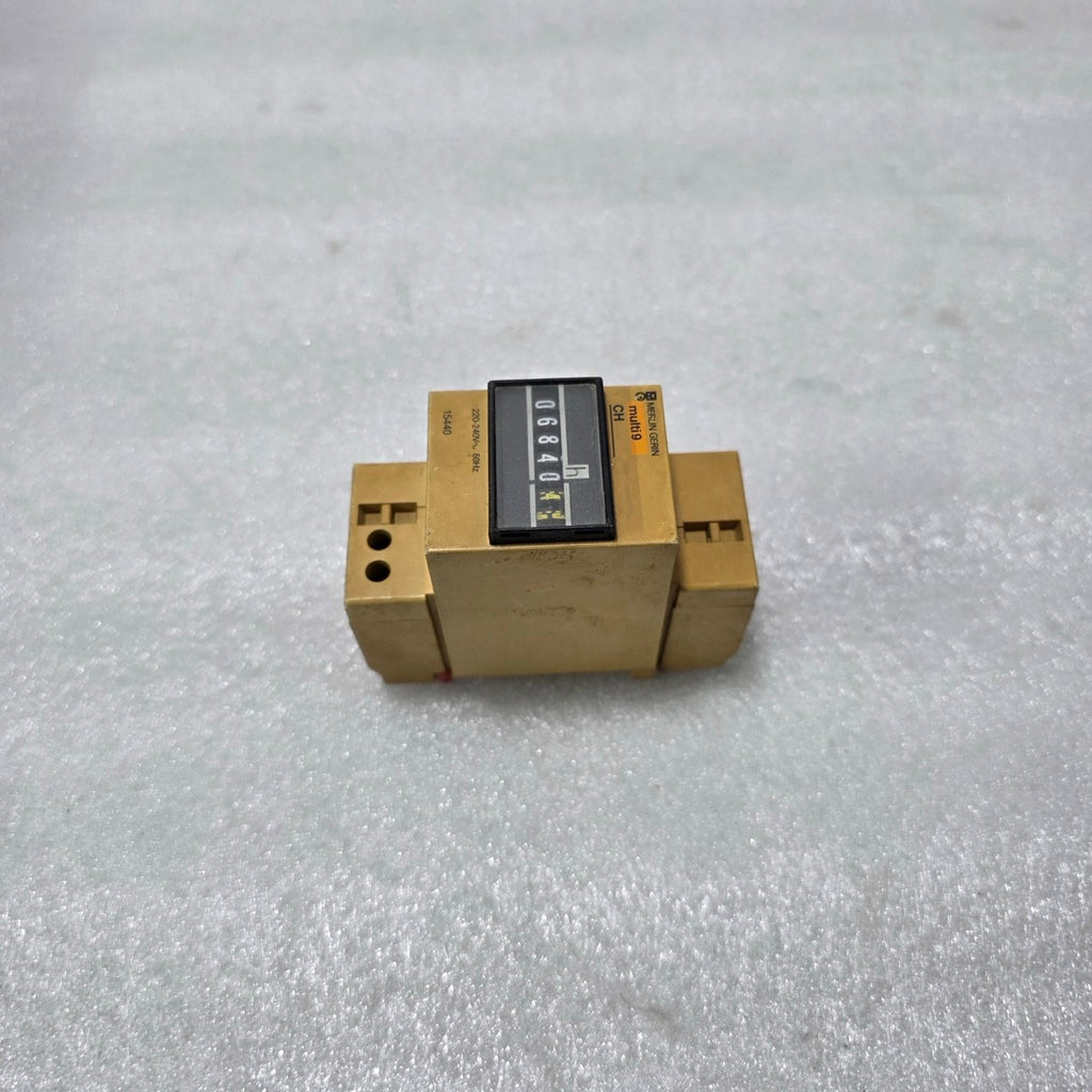 MERLIN GERIN MULTI 9 CH UWZ 35V HOUR METER 220–240V AC 50HZ