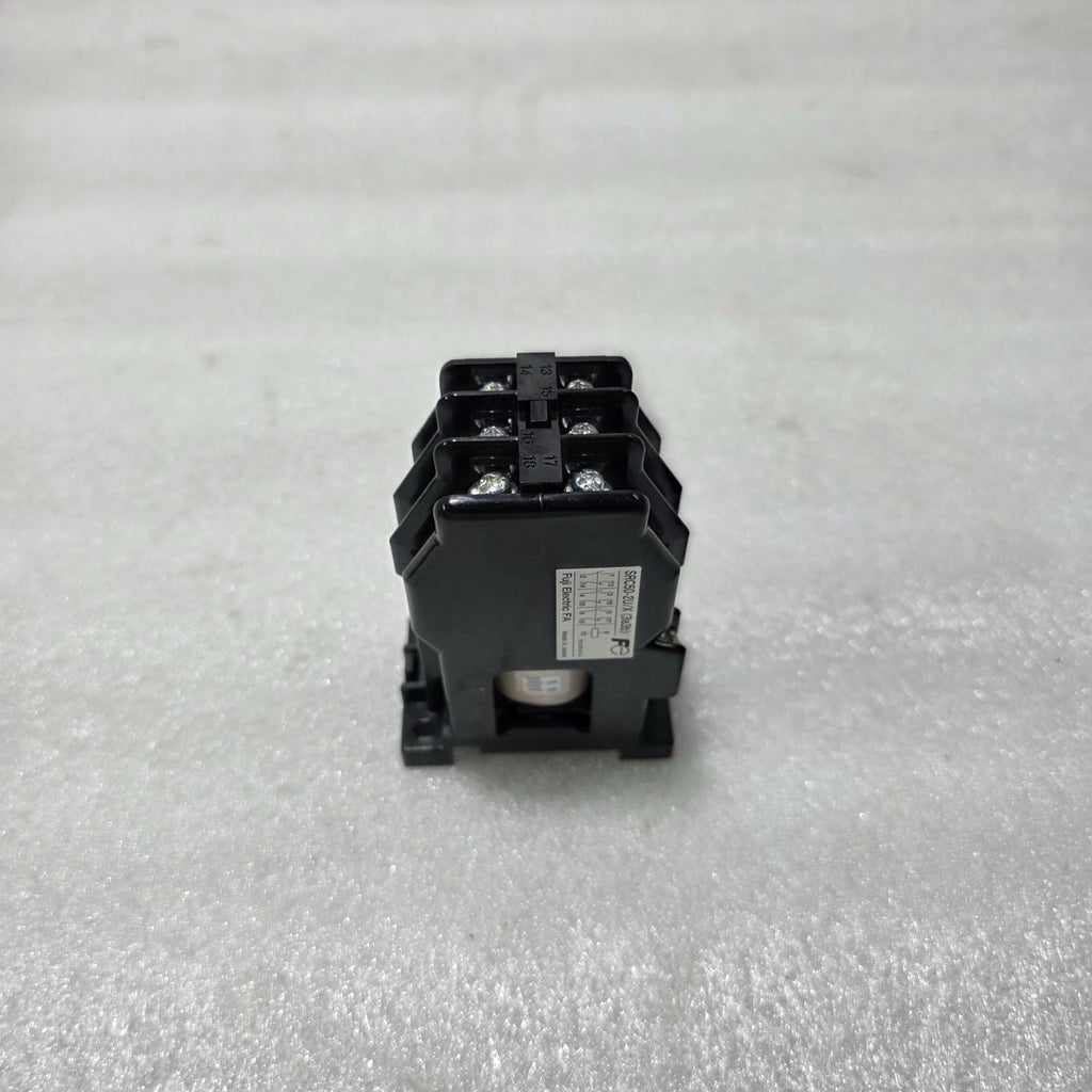 FUJI ELECTRIC SRC50-2U/X (3A3B) SAFETY RELAY MODULE 380-440V