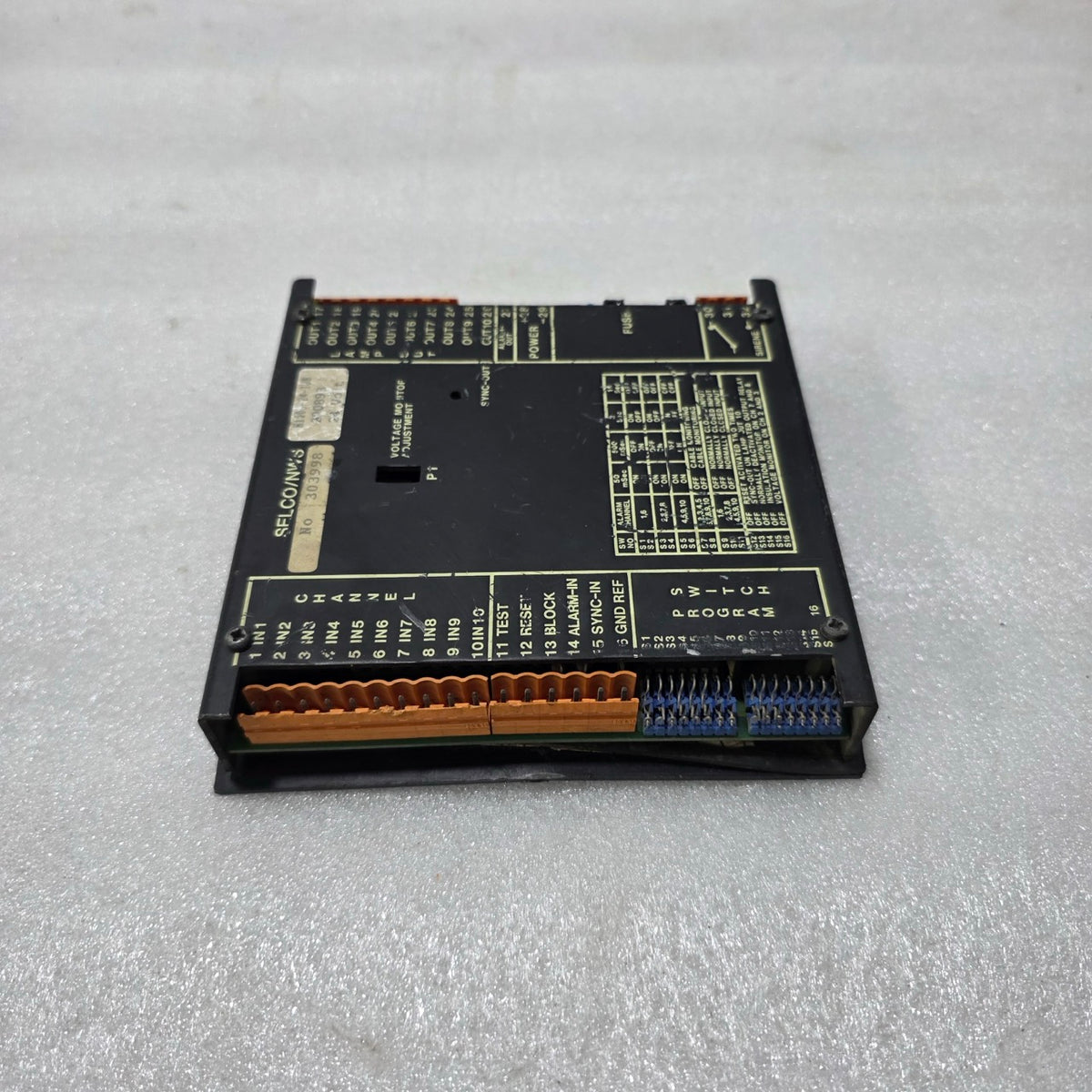 SELCO M1000-24-10B ALARM INDICATOR 24VDC
