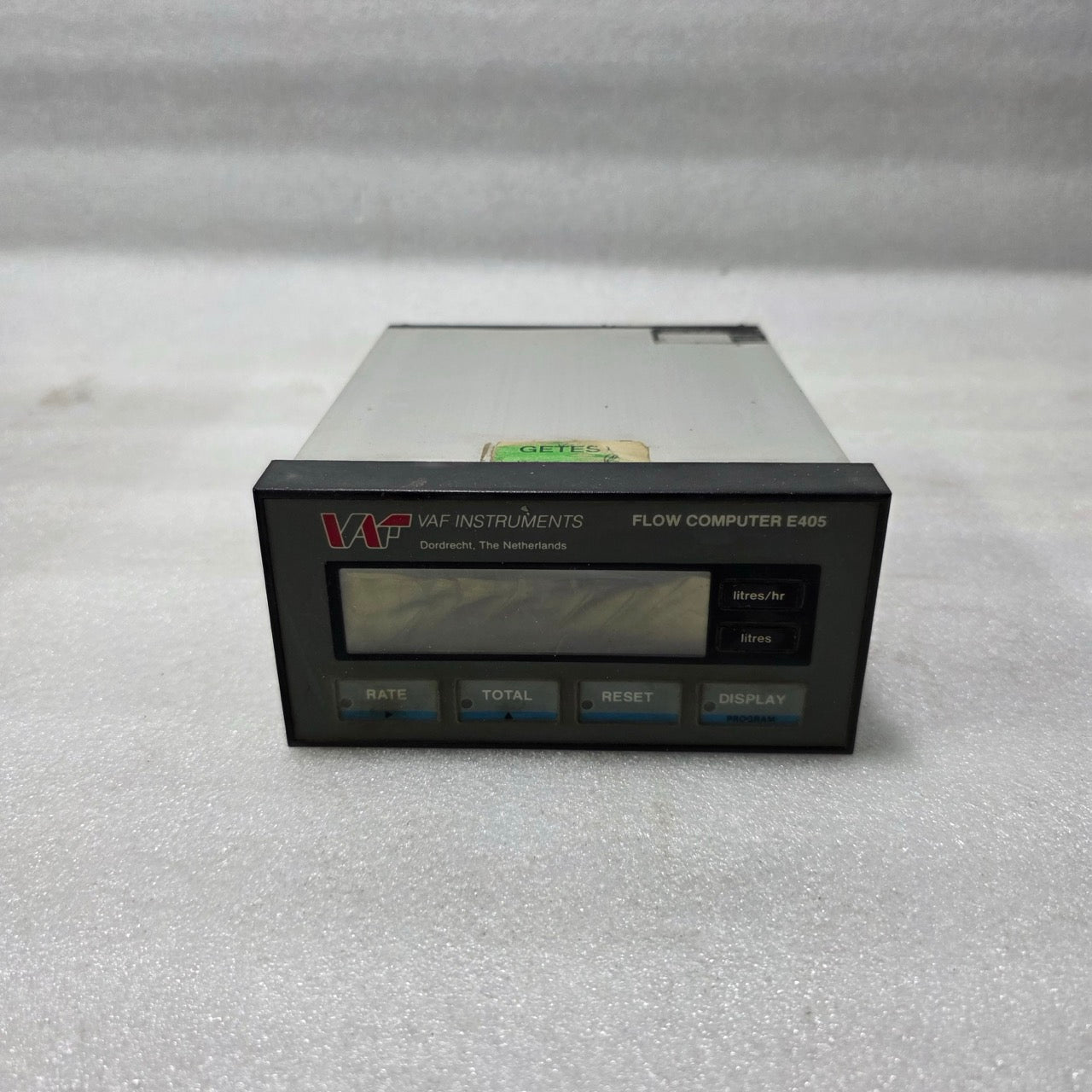VAF INSTRUMENTS FLOW COMPUTER E405 DIGITAL FLOW INDICATOR