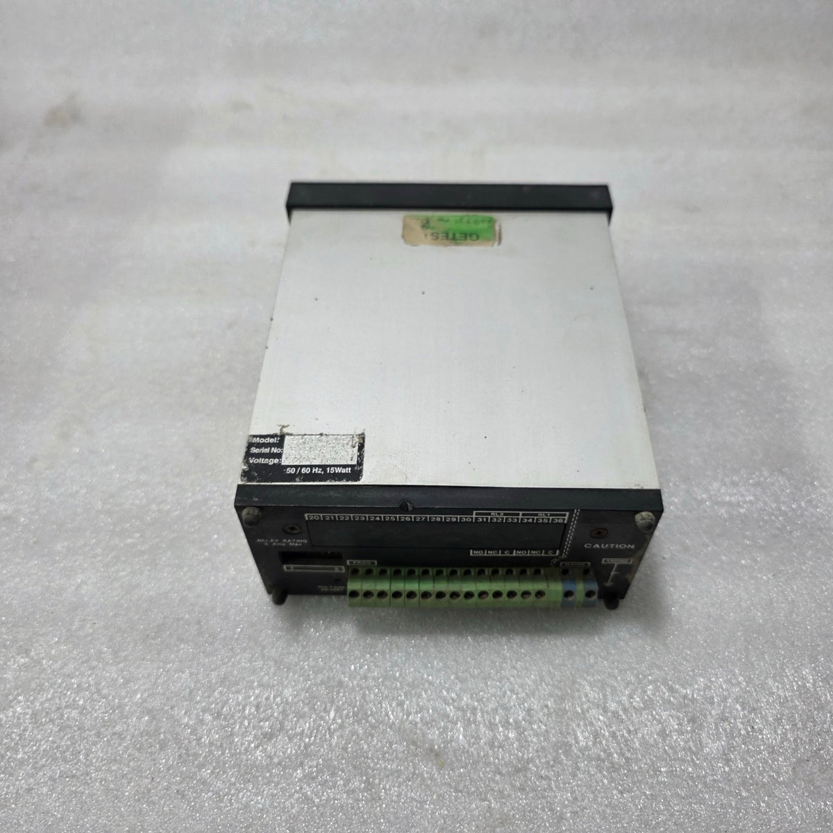VAF INSTRUMENTS FLOW COMPUTER E405 DIGITAL FLOW INDICATOR