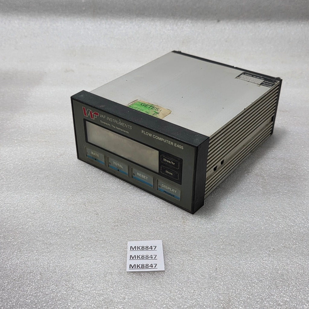 VAF INSTRUMENTS FLOW COMPUTER E405 DIGITAL FLOW INDICATOR